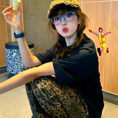 金厄姆的女孩